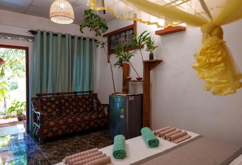 تختخواب و صبحانه Green Orange Villa