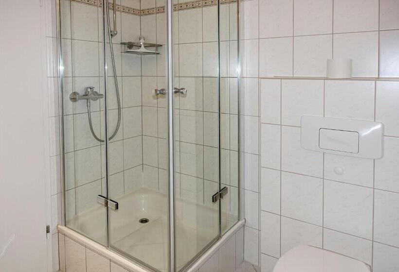 Gollwitzer Park Sturmvogel