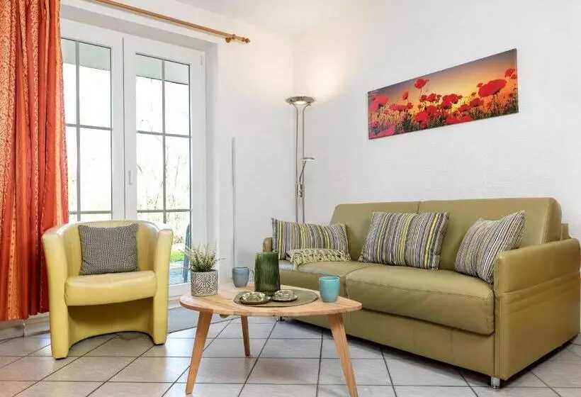 Gollwitzer Park Sturmvogel