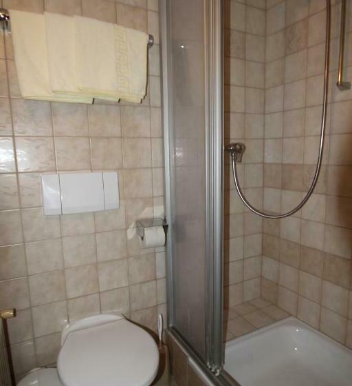 ホテル Alpenbauernhof Gröbenhof