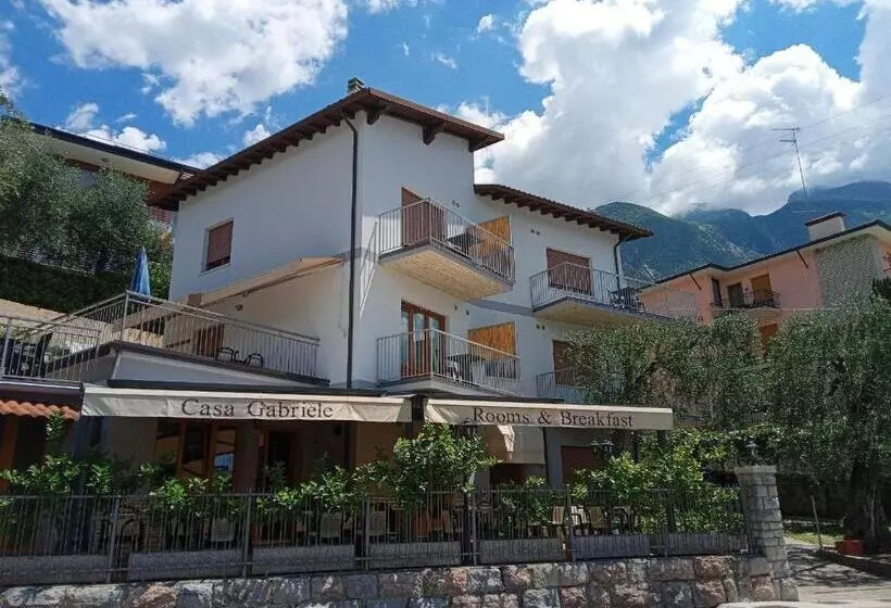 Hotelli B&b Casa Gabriele