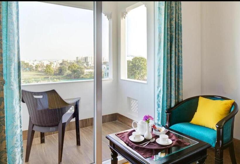 Hotel Vasant Vilas A Heritage Stay