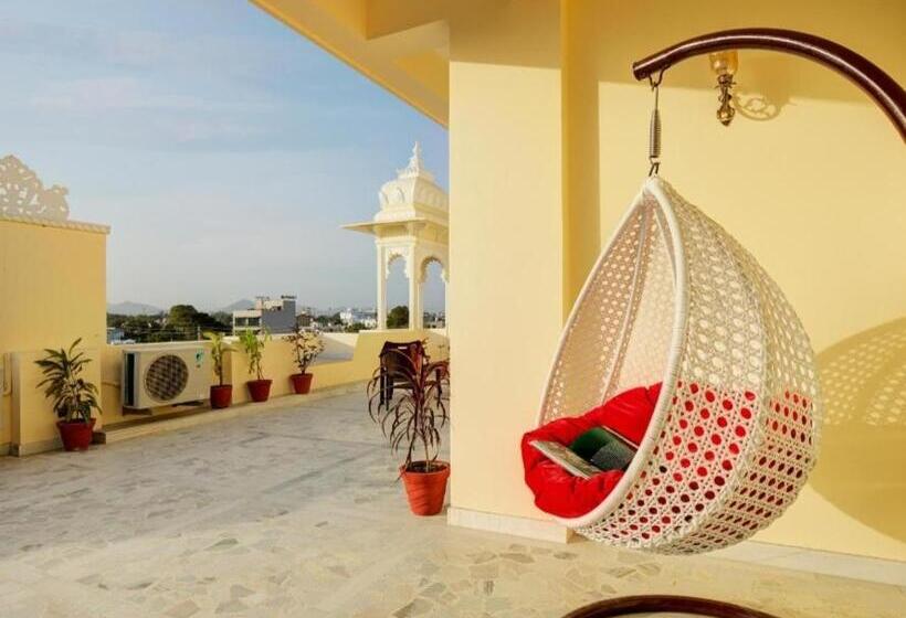 Hotel Vasant Vilas A Heritage Stay