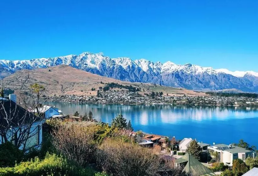 Lovely Apartment Amazing Lake & Mountain Views