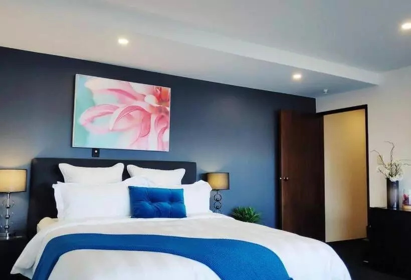 Lovely Apartment Amazing Lake & Mountain Views