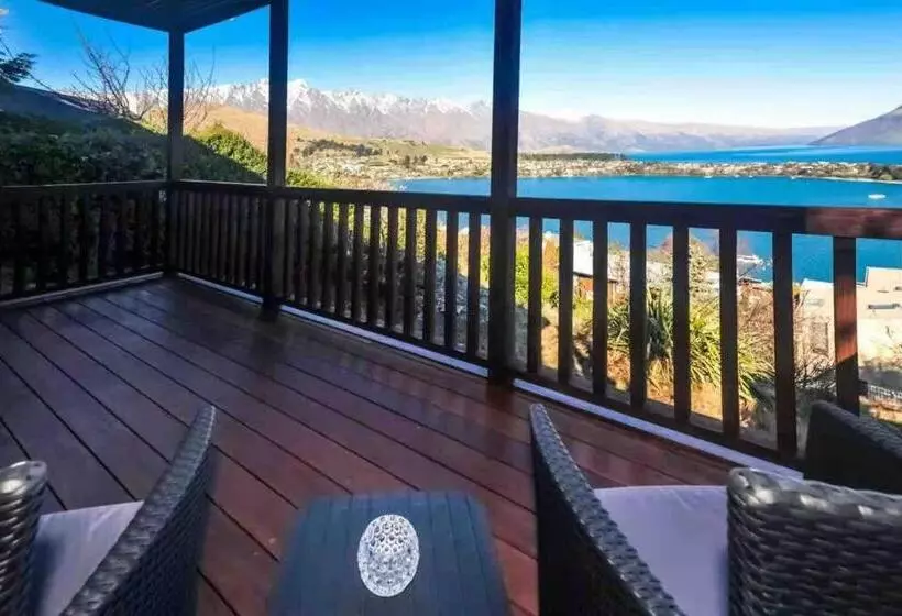 Lovely Apartment Amazing Lake & Mountain Views