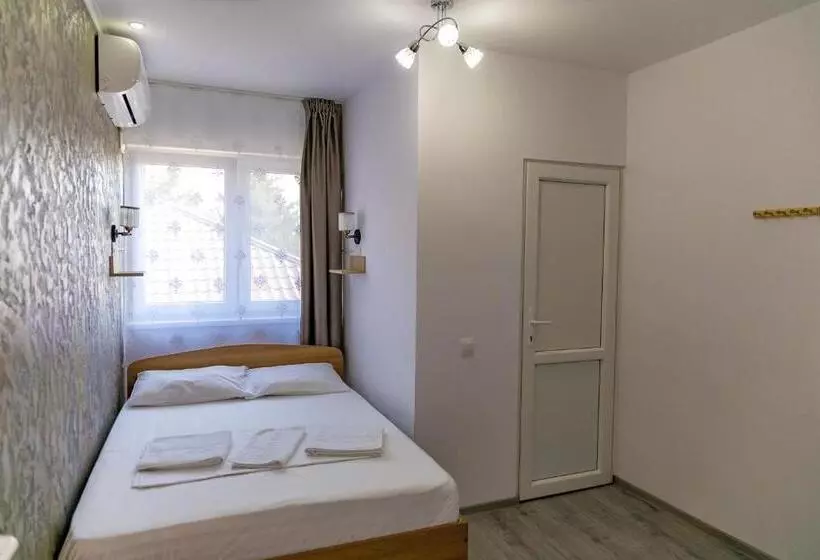 پانسیون Casa Iordachescu 2 Mai