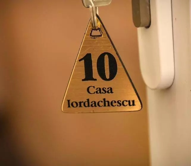 پانسیون Casa Iordachescu 2 Mai