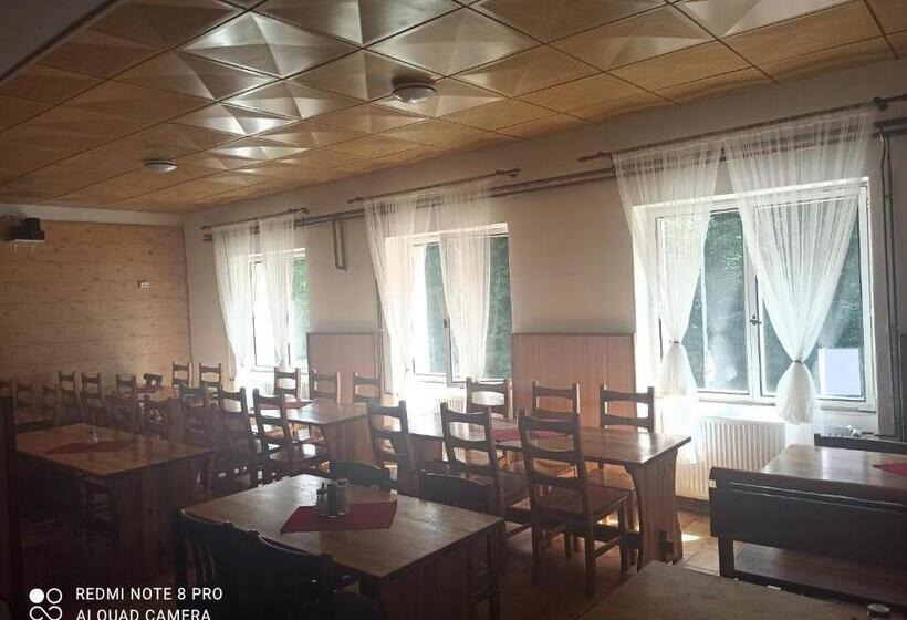 بنسيون Penzion Modřanka