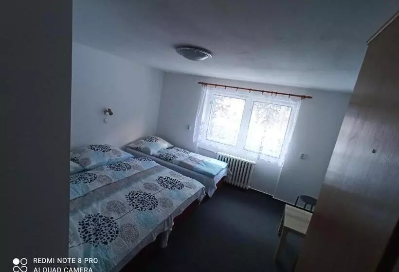 Majatalo Penzion Modřanka