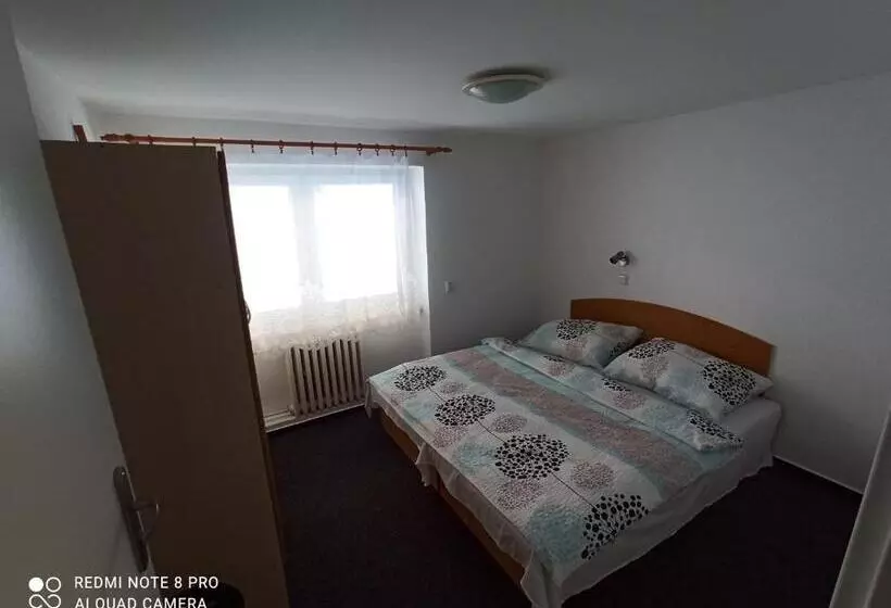 Majatalo Penzion Modřanka