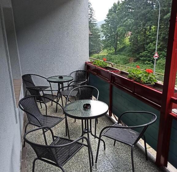 بنسيون Penzion Modřanka