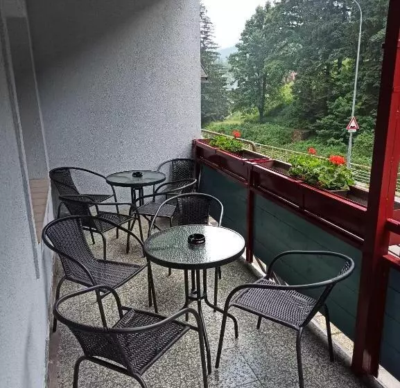 Majatalo Penzion Modřanka