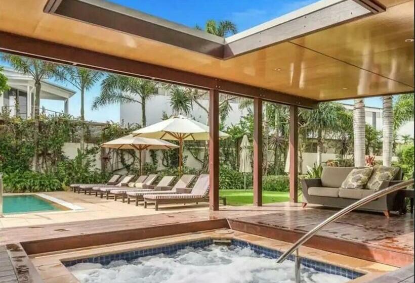 Peppers Balé Luxury Beach Accommodation Kingscliff   Privately Let