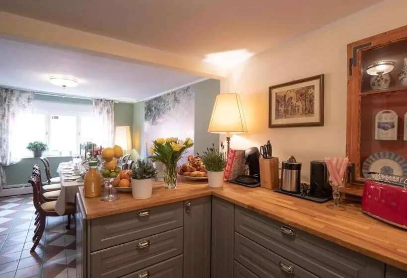 Refugium Theresienstraße 19   Chambre Vonnoh