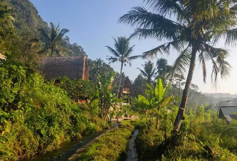 Romantic Barn With Mt. Agung Views