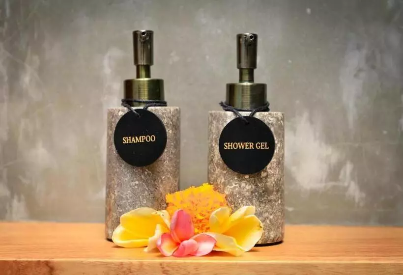 Romantic Barn With Mt. Agung Views