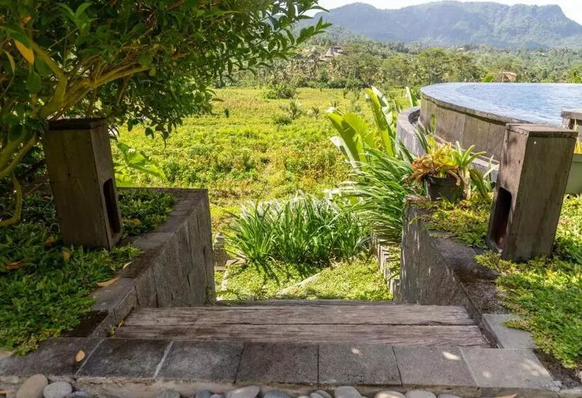 Romantic Barn With Mt. Agung Views