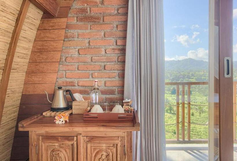 Romantic Barn With Mt. Agung Views