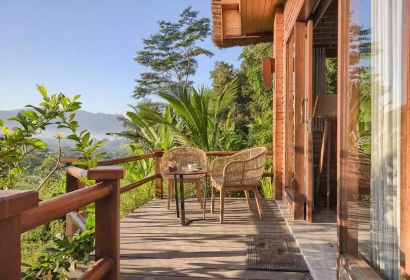 Romantic Barn With Mt. Agung Views