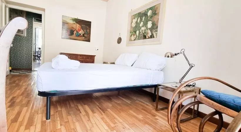 Joivy Vintage And Gorgeous 2 Bed Flat Near Sforzesco Castle