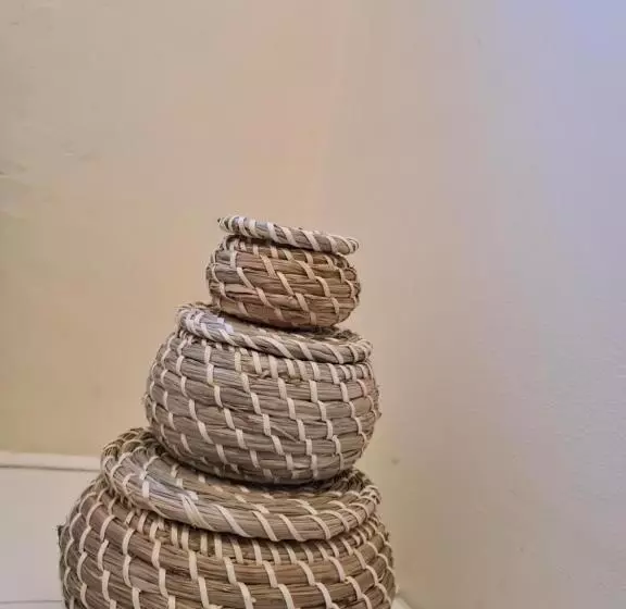 Characterful 2 Bed Apartment   Spacious & Comfy