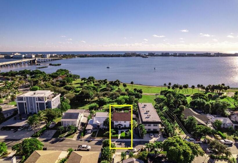 Historic Waterfront Estate With Yard & Modern Kitchen