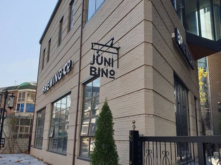 Junibino Hotel Hongdae