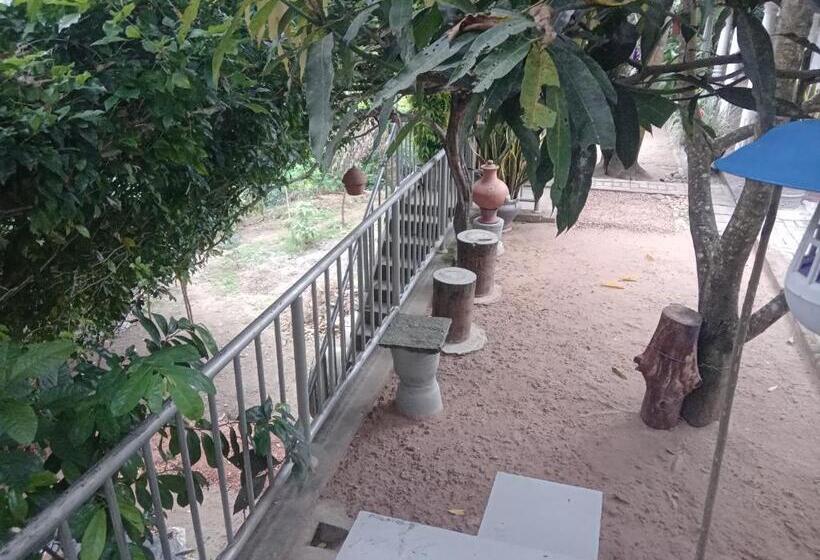 Pension (Hôtel basse catégorie) K6 Villa