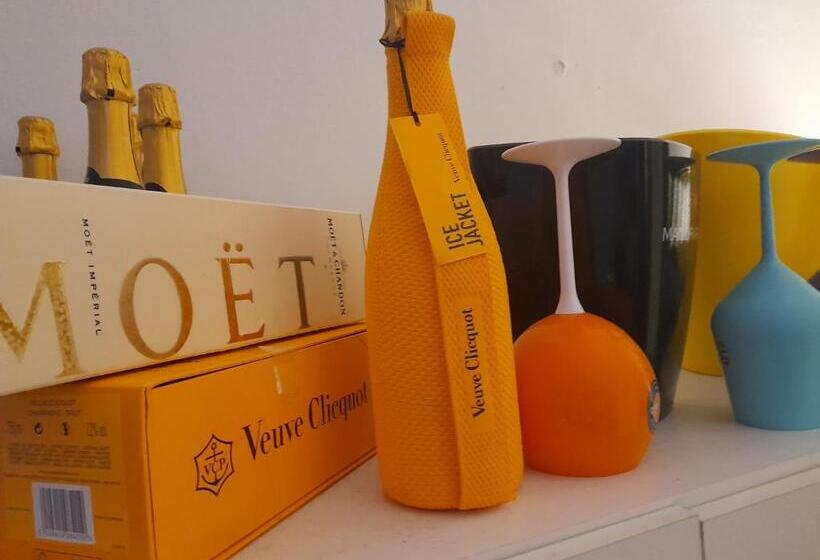 پانسیون Vida Rooms Luxury