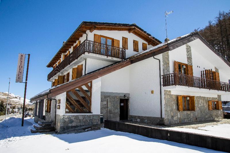 Residence Nube D Argento