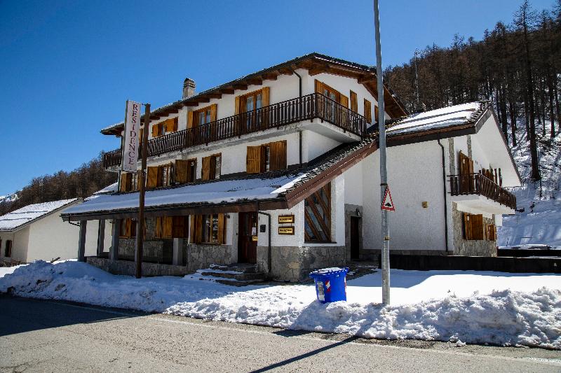 Residence Nube D Argento