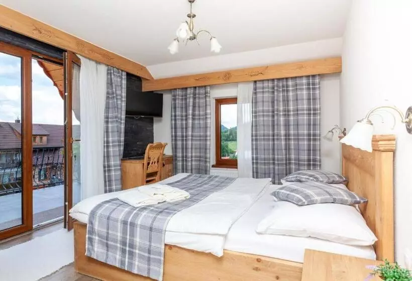 Aamiaismajoitus (B&B) Drevenica U Pavla