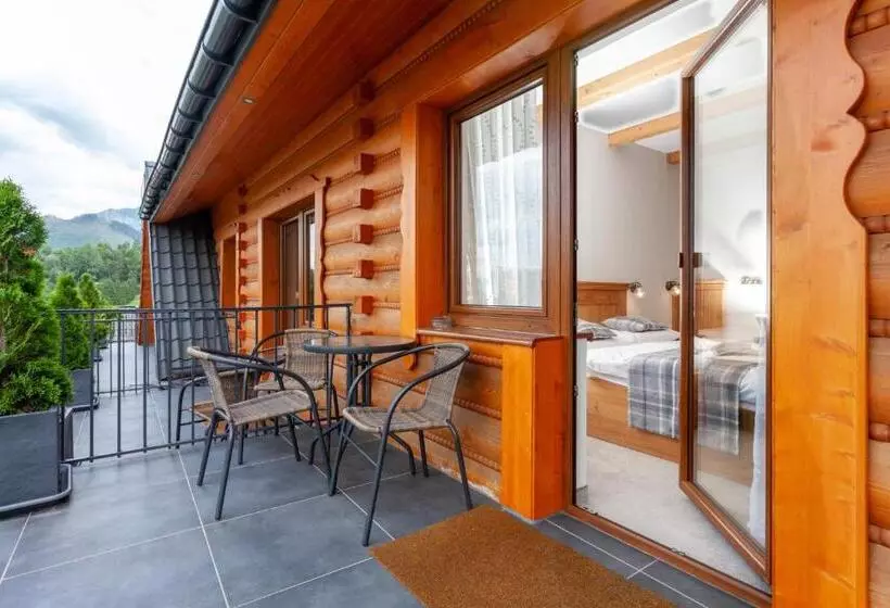 Aamiaismajoitus (B&B) Drevenica U Pavla