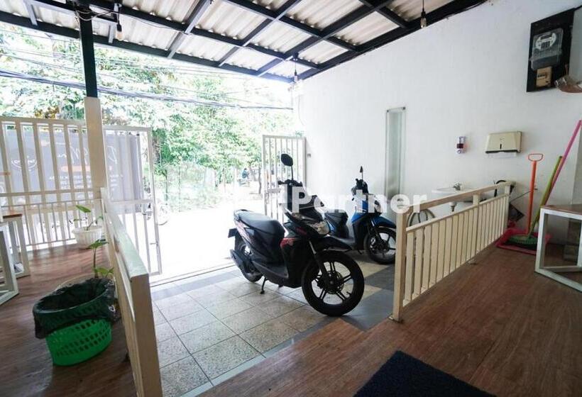 Eascot Hotel Mitra Reddoorz