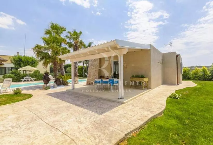 Casina Greca By Rivedelsalento