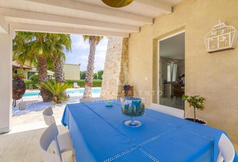 Casina Greca By Rivedelsalento