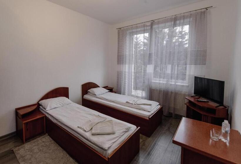 Отель готель яблуниця