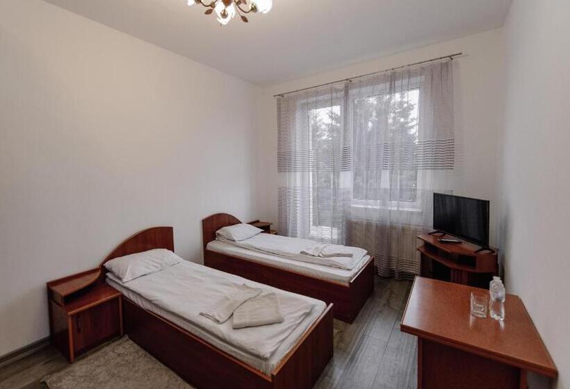 Отель готель яблуниця