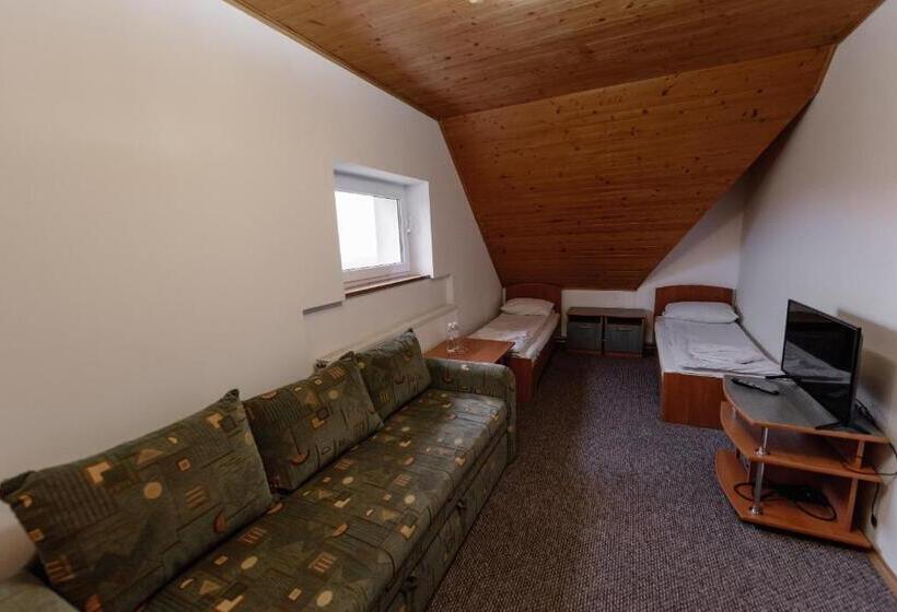 Отель готель яблуниця