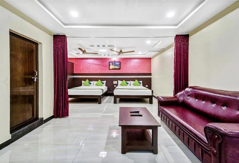 Hotel Treebo Sripadha Residency Alipiri Road