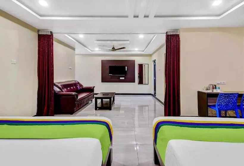 ホテル Treebo Sripadha Residency Alipiri Road