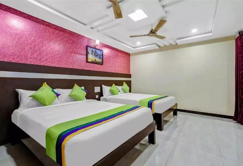 ホテル Treebo Sripadha Residency Alipiri Road