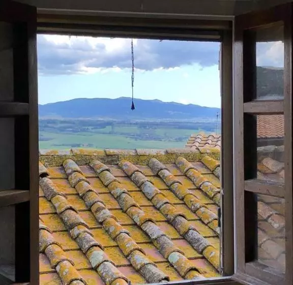 In Piazza Casale Marittimo