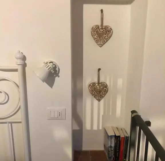 In Piazza Casale Marittimo