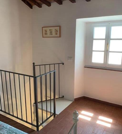 In Piazza Casale Marittimo