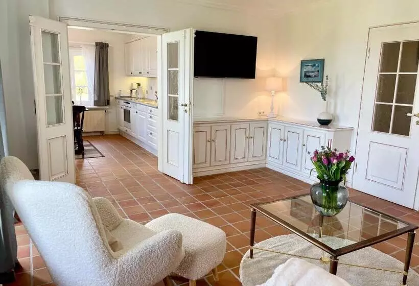 Landhaus Tons 4 Tinje