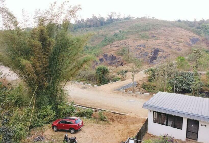 リゾートホテル Mist Woods Vagamon