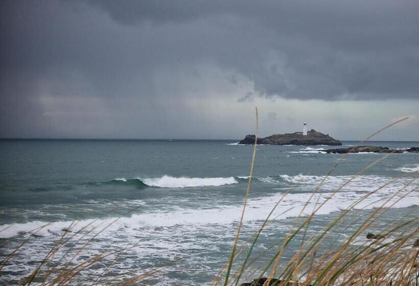 Small Cottage Close To Carbis Bay Beach & St Ives