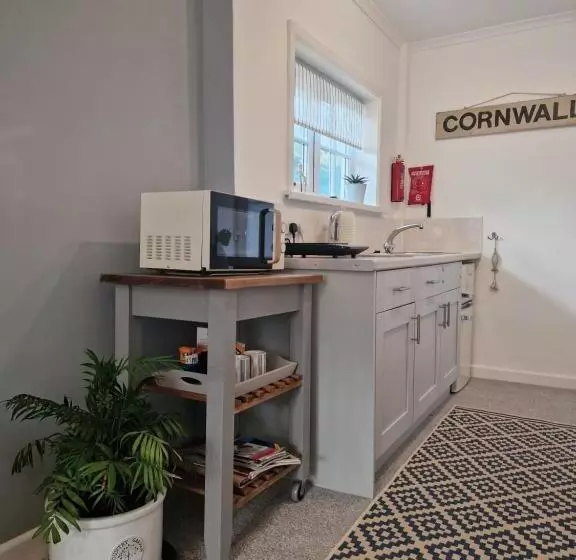 Small Cottage Close To Carbis Bay Beach & St Ives